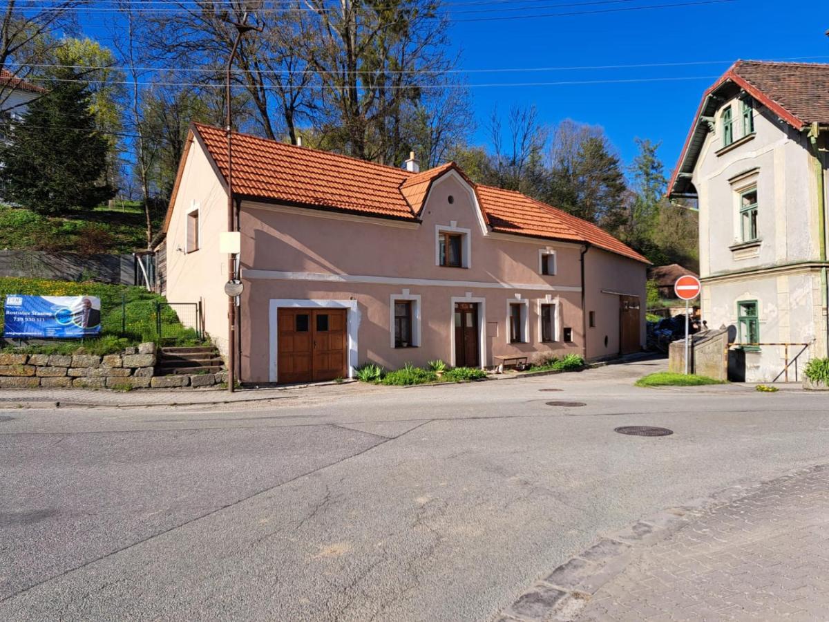 Vila Hedvika Nové Hrady Exteriér fotografie